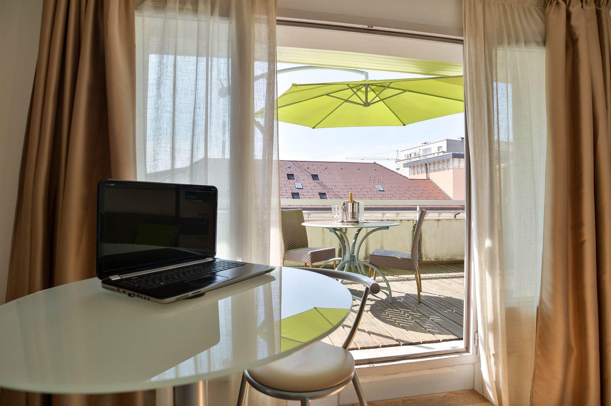 Privilodges Le Royal - Appart hôtel Annecy